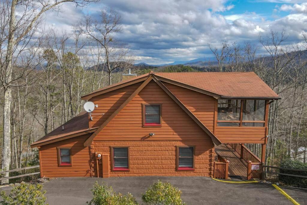Over The Mountain - Smoky Mountain View Cabin Sevierville Dış mekan fotoğraf