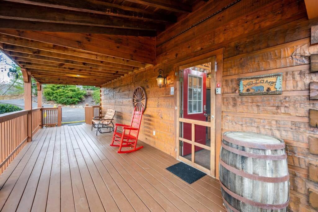 Over The Mountain - Smoky Mountain View Cabin Sevierville Dış mekan fotoğraf