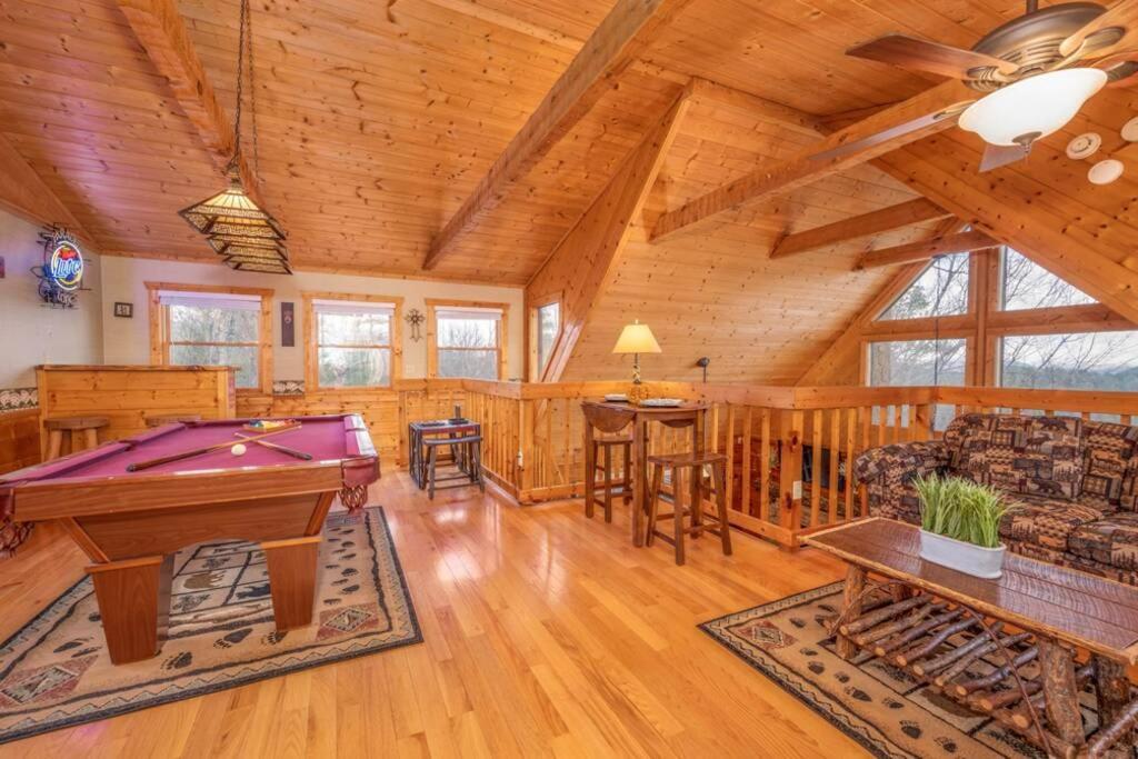 Over The Mountain - Smoky Mountain View Cabin Sevierville Dış mekan fotoğraf