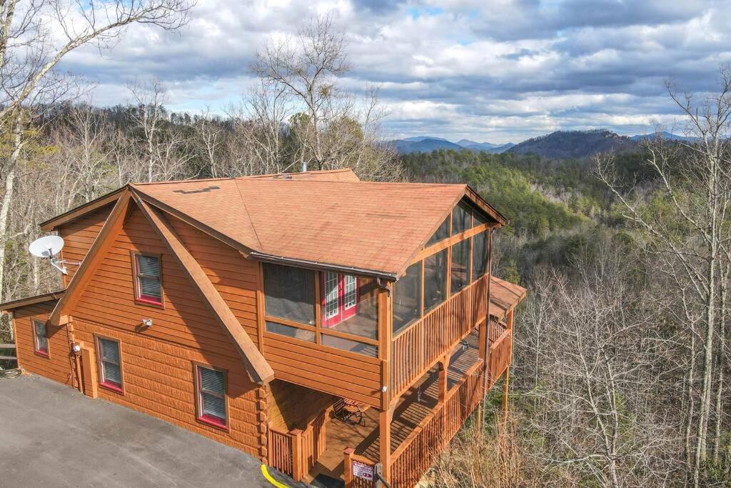 Over The Mountain - Smoky Mountain View Cabin Sevierville Dış mekan fotoğraf