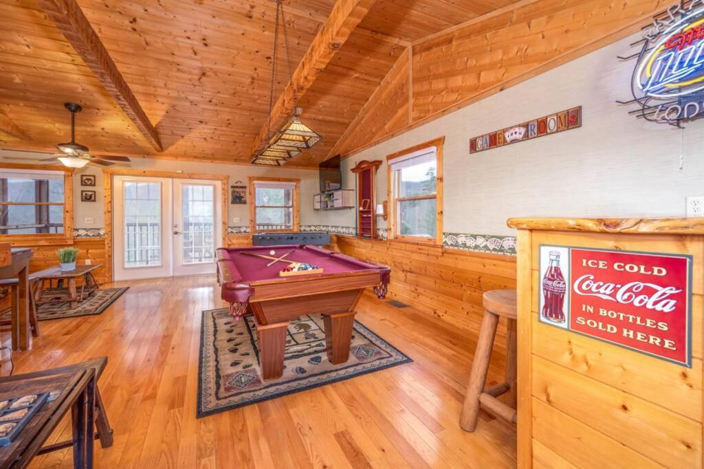 Over The Mountain - Smoky Mountain View Cabin Sevierville Dış mekan fotoğraf