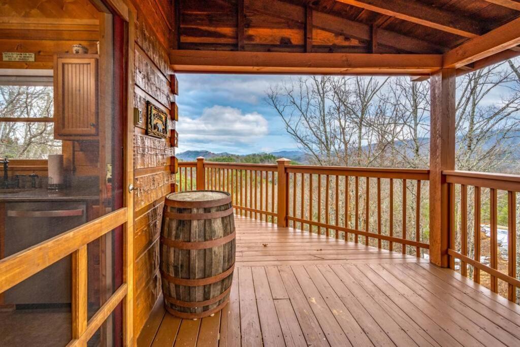 Over The Mountain - Smoky Mountain View Cabin Sevierville Dış mekan fotoğraf